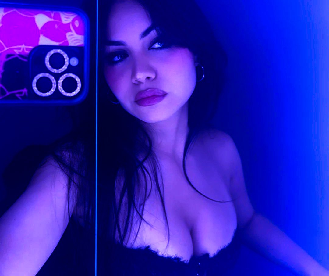 DEMONXPLAPS's tweet photo. ⠀          
    ⠀          
                      𝑎𝑟𝑒𝑛'𝑡 𝑦𝑜𝑢 𝑙𝑢𝑐𝑘𝑦 ?   ⠀          
                        𝑙𝑒𝑡'𝑠 𝑓𝑖𝑛𝑑 𝑜𝑢𝑡 ♥︎    ⠀          
    ⠀ https://t.co/ufotSJLfsI