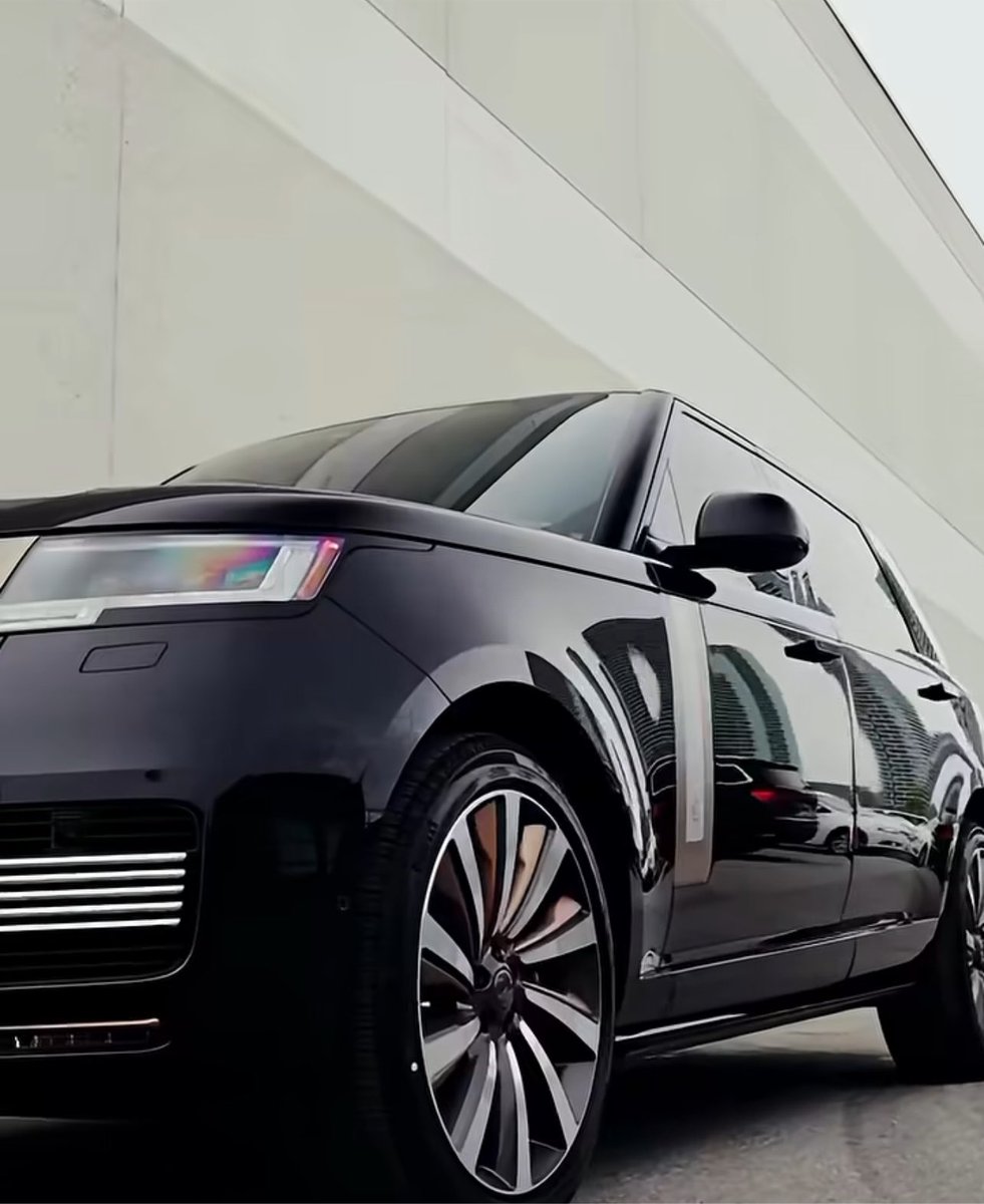 peace_igho's tweet photo. Wife Of former Keke driver turned Billionaire bought Him A Brand New 2026 Range Rover SV Serenity worth over N700million as His Birthday Gift! https://t.co/ZhKrSEQObI