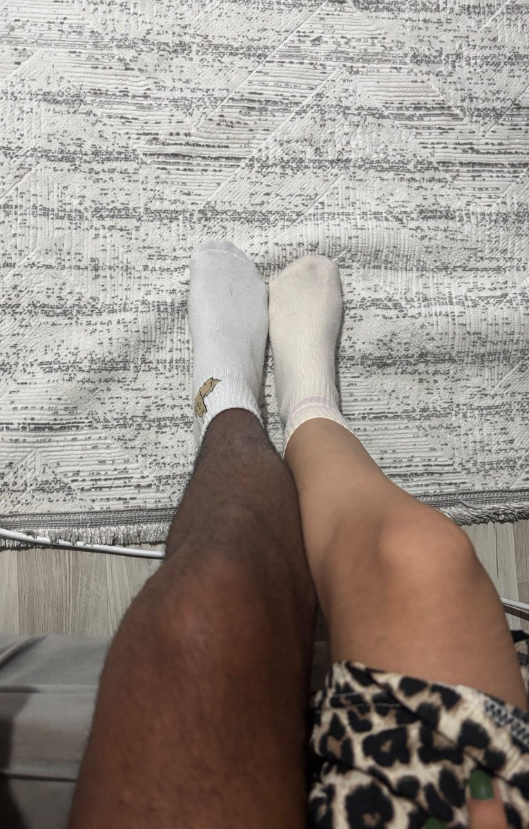 zuzusoull's tweet photo. duo? https://t.co/5eehM4K7HB