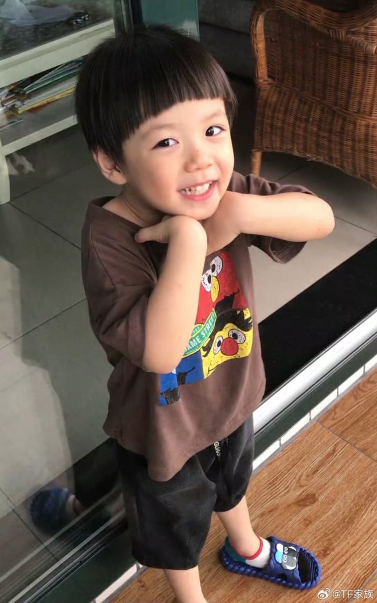 _doubleco's tweet photo. ดีเจนุ้ยตัวน้อยของพี่ https://t.co/dUeugK51Mt