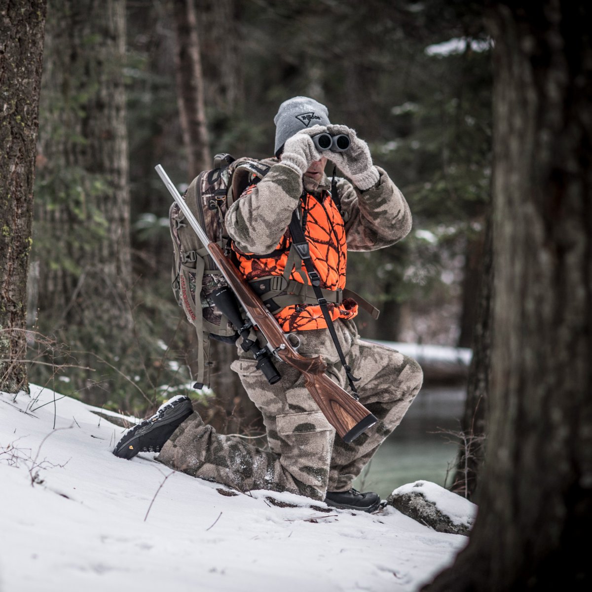 TrijiconHunt's tweet photo. The heat has its place, but we're counting down the days until layers, frosty mornings, and the sound of boots on frozen leaves. https://t.co/lQXp0IC9Gk