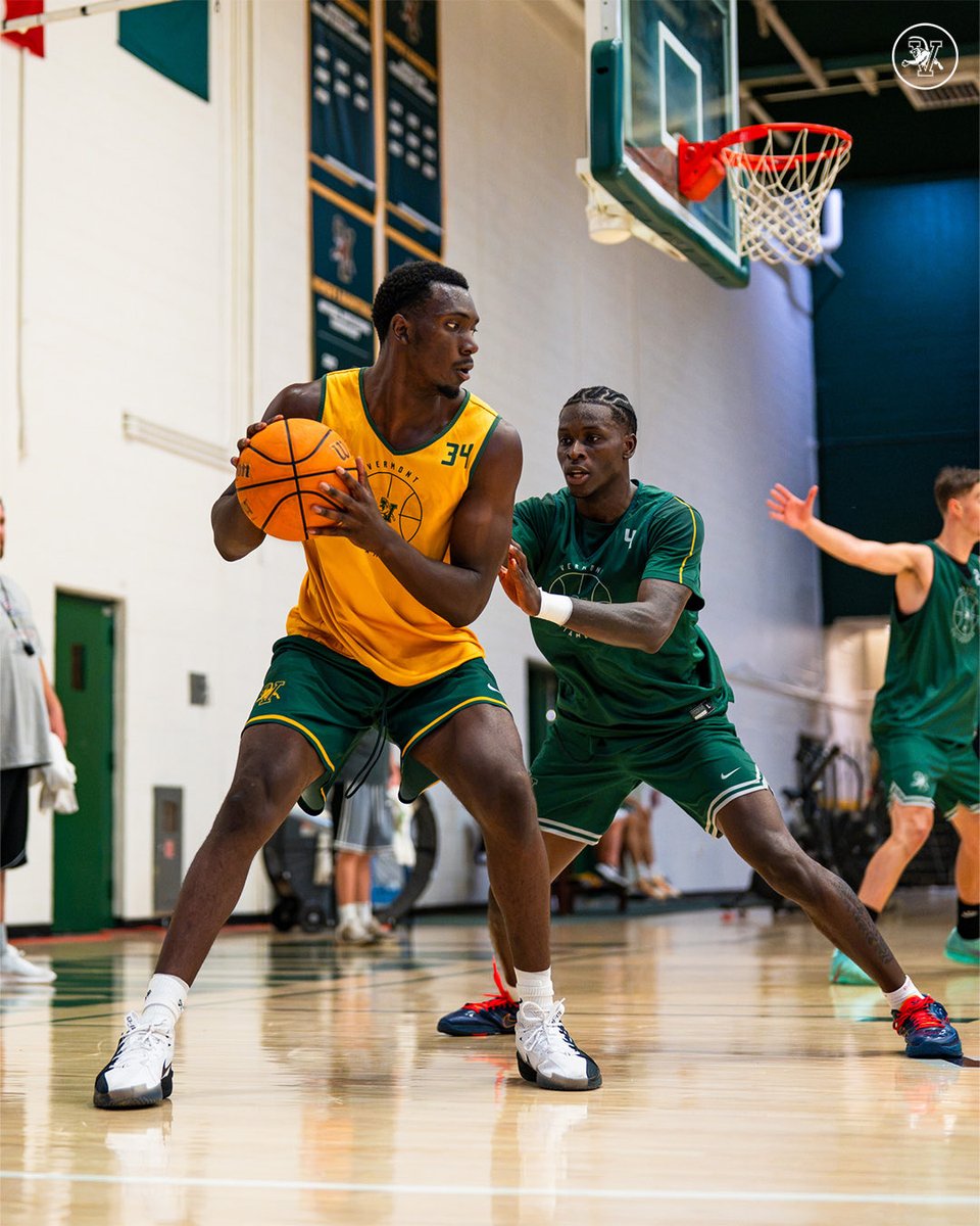 UVMmbb's tweet photo. Summer Work ✅ https://t.co/p4sDhYatEo