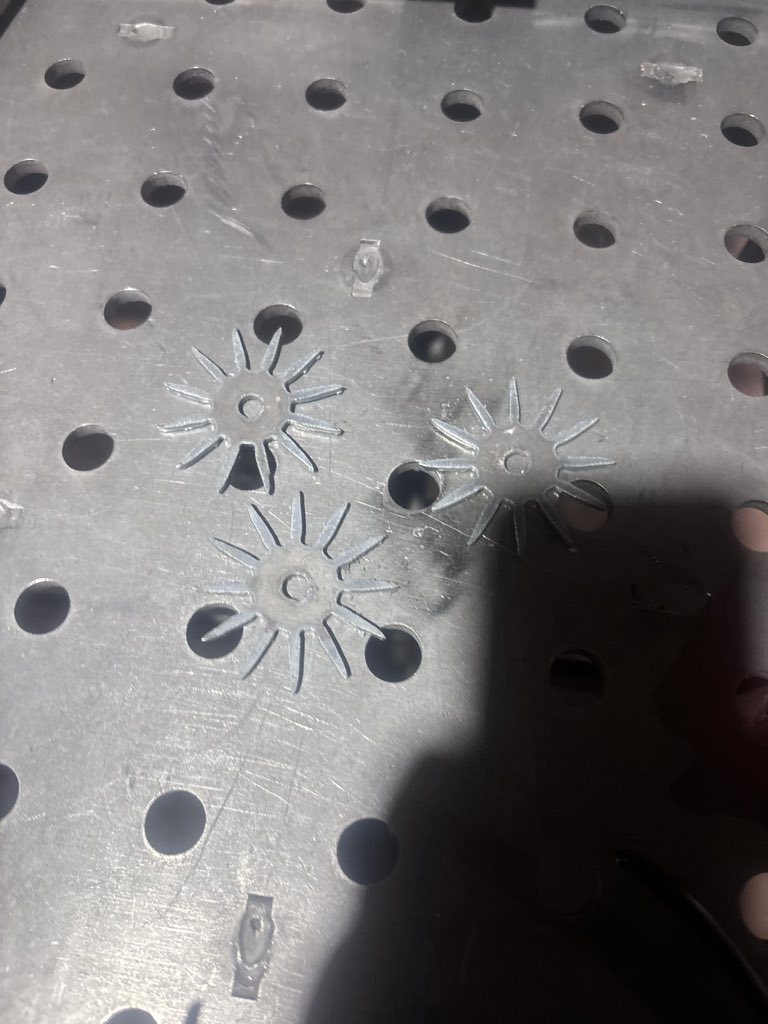 superhotfab's tweet photo. Sometimes after a long week you just need to take a second to smell the roses #cnc #metalwork https://t.co/crwRxu8eXc