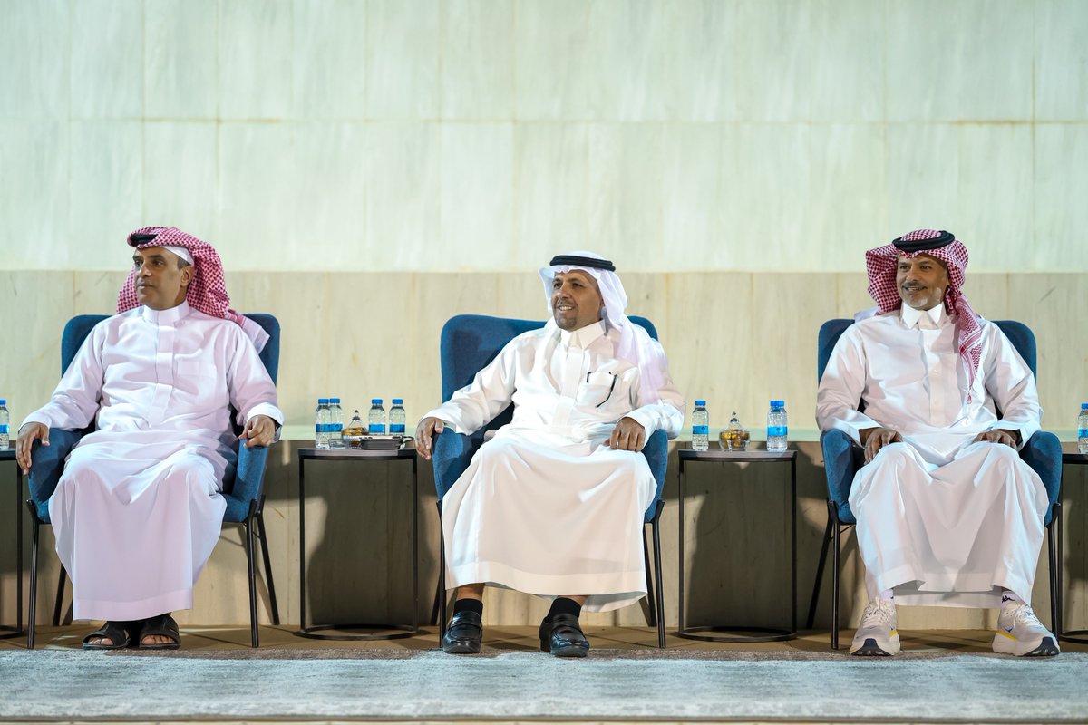 AlfayhaSC's tweet photo. في المجمعة .. نواصل العمل 🤩
#الفيحاء | #مع_الفيحاء https://t.co/yj3WZ6tRdz
