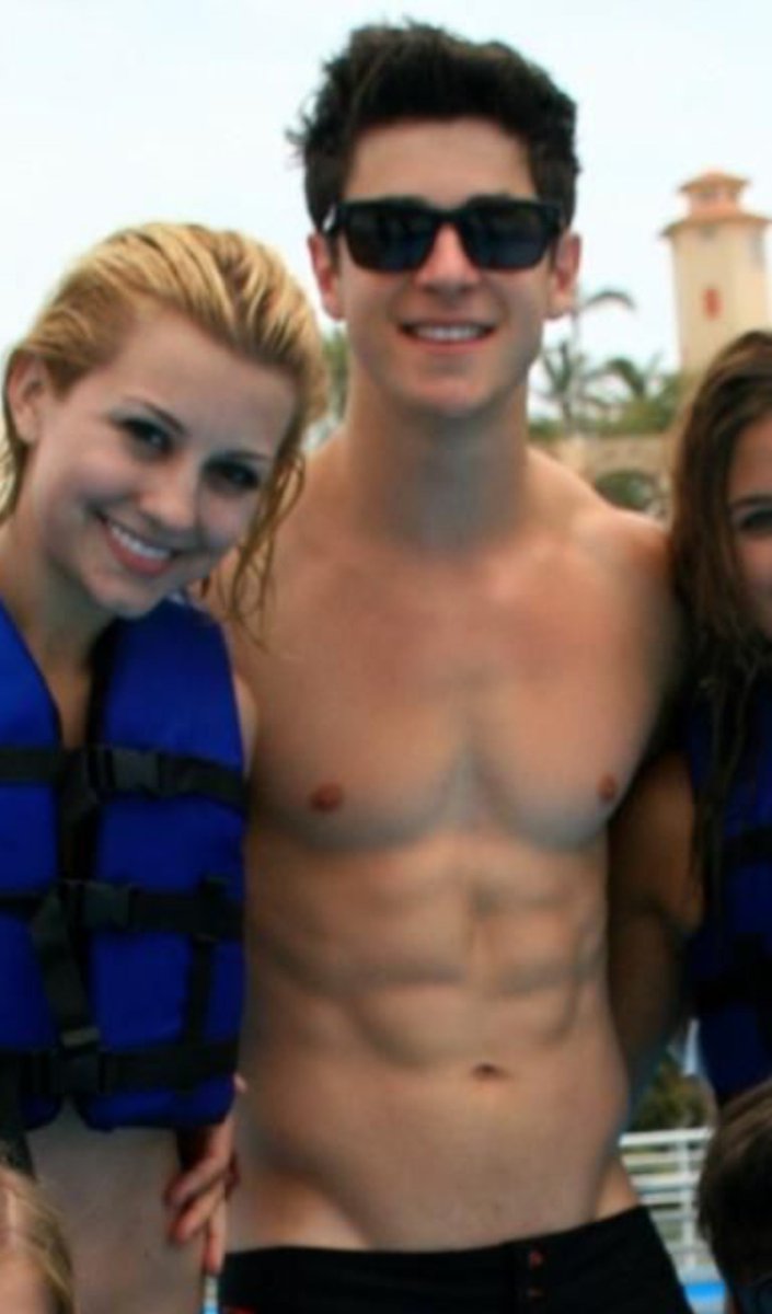 theasherbieber's tweet photo. They were way too handsome for a kids' show https://t.co/GqufeuWRIm