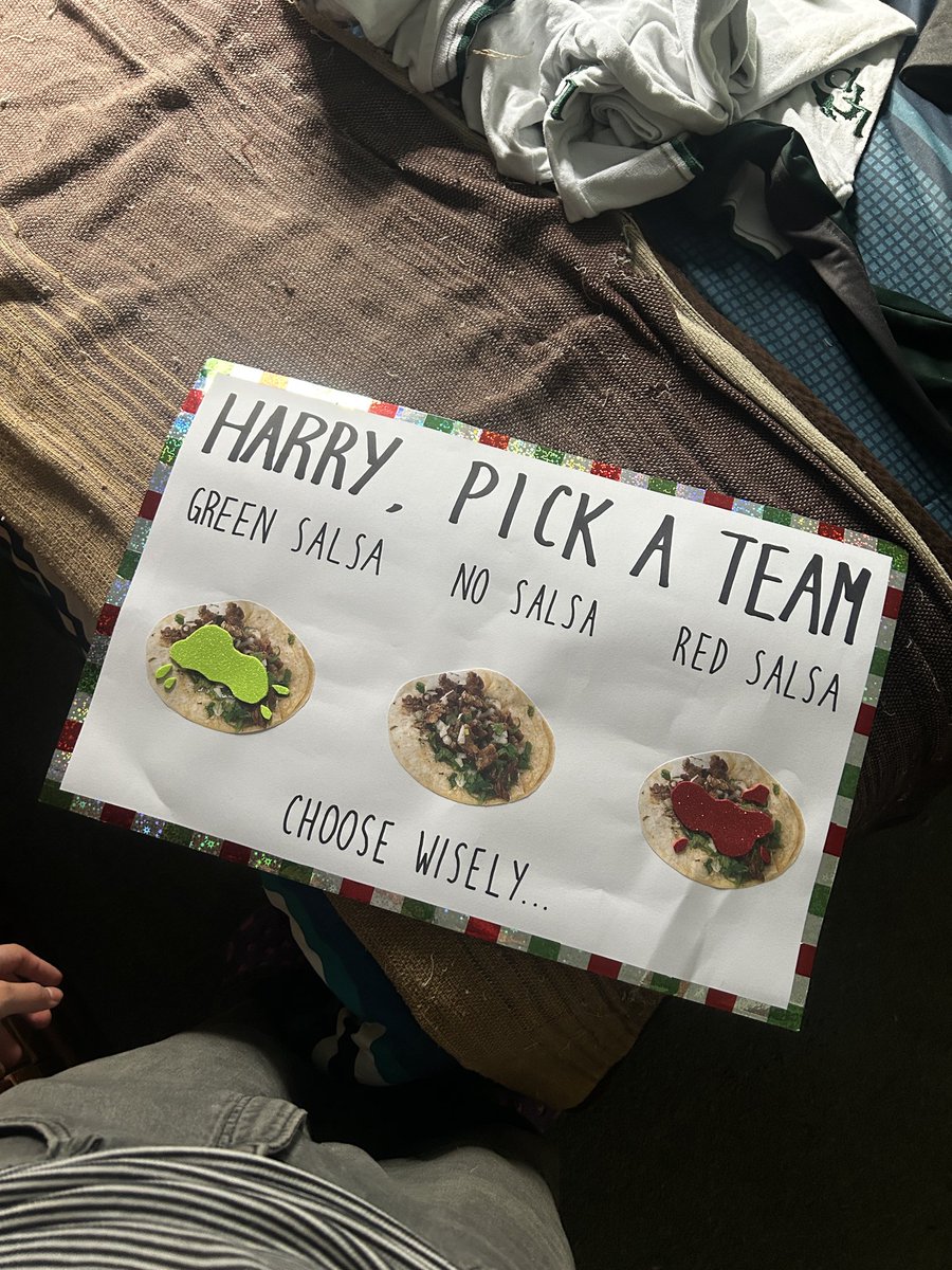 kattdonnakol's tweet photo. HARRY MÁS TE VALE QUE ME DIGAS QUE ERES TEAM SALSA VERDE… https://t.co/fTg4nf8uY8
