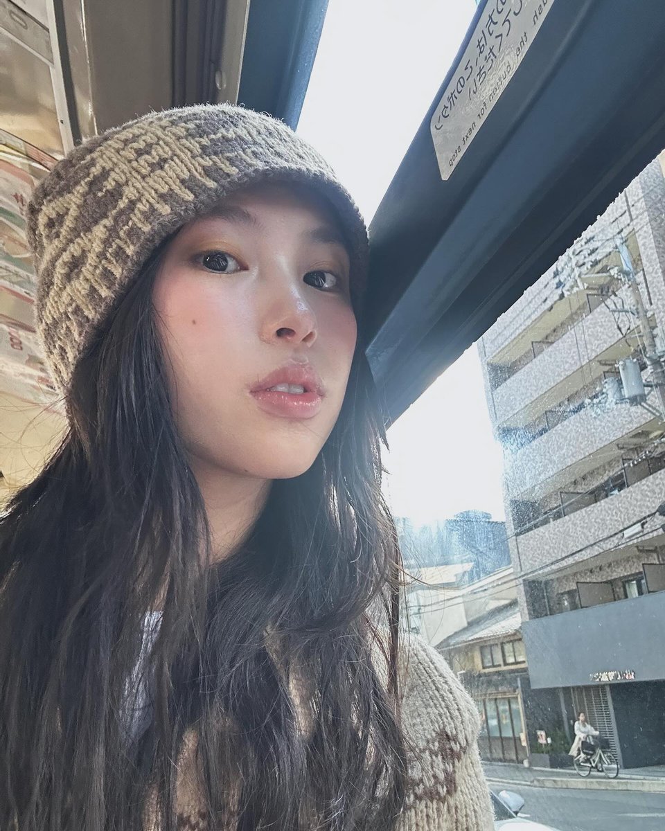 sagus10's tweet photo. 疲れたときは無理をせず、ただ空を眺めて深呼吸し���う。たまにはこういうのも悪くない。 🌙
bCoo https://t.co/gZ5zK7pyNi