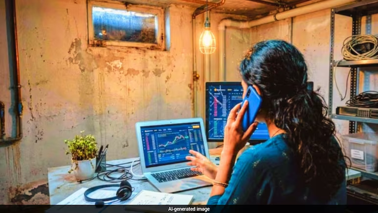 ndtv's tweet photo. "Hello, It's Divya": BJP Man Arrested In Madhya Pradesh's Biggest Crypto Scam
https://t.co/7UOAHdSYHi https://t.co/OXZijrhzdt
