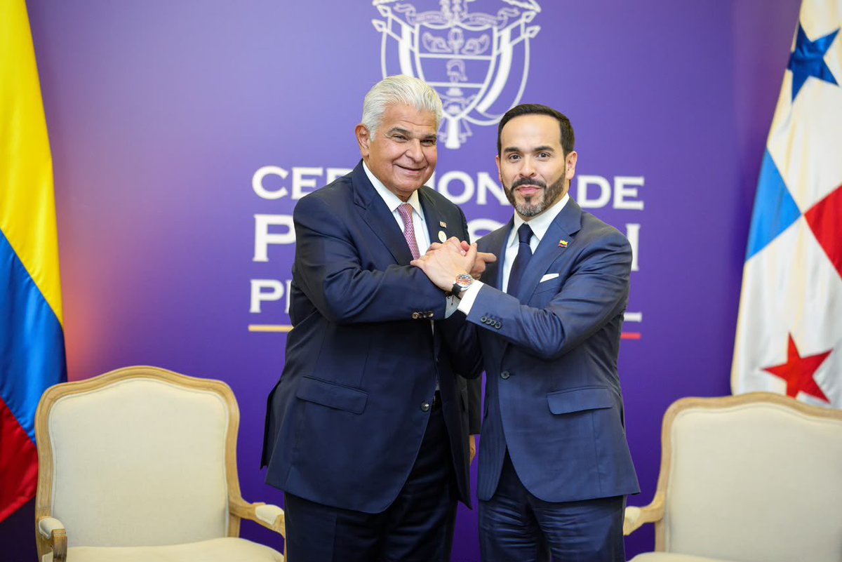 presidenciapma's tweet photo. Presidente @JoseRaulMulino en reunión bilateral con el presidente electo de Colombia, Abelardo de la Espriella, previo a su toma de posesión. https://t.co/EFcWO3PVFB