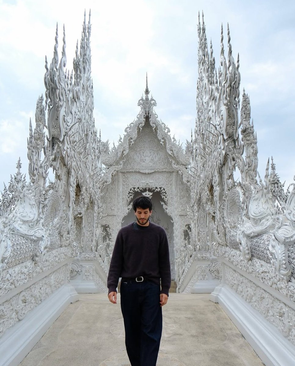multifan_spain's tweet photo. Algunas fotos nuevas de Sebastián Yatra en Tailandia ❤️ https://t.co/ycVbNDoP7q