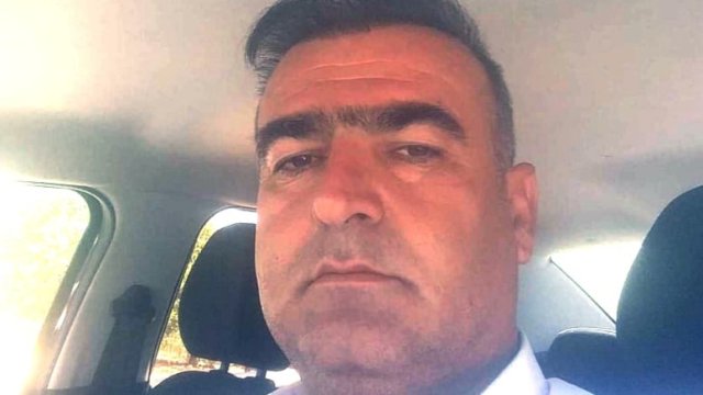 yirmiucderece's tweet photo. Narin Güran cinayetinde ağırlaştırılmış müebbet hapis cezası alan amca Salim Güran, cezaevinden mektup yazdı.

Güran, suçlamaları reddederek cinayetin tek failinin Nevzat Bahtiyar olduğunu öne sürdü:

“Biz masumuz, biz katil değiliz.”

Güran ayrıca adalet çağrısında bulundu. https://t.co/lm5iz6WXyl