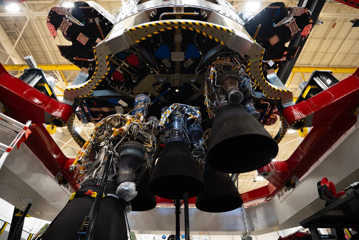 Aeon R engines installed onto Terran R's thrust structure.