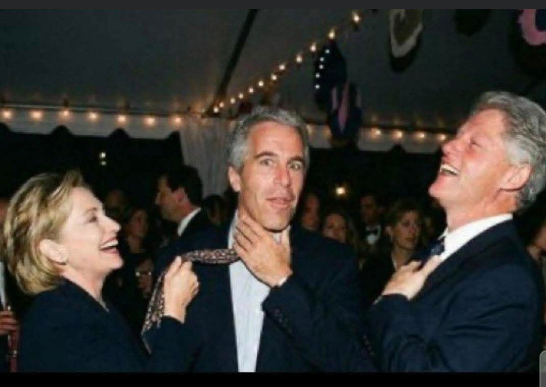 EndTimesWebPage's tweet photo. @AntiTrumpCanada Youre a snake, if the only good pedaphile is a dead one...be constitent and start naming even the ones your protecting wich makes you a pedophile...you satanic worm https://t.co/Dlla2zGFqD