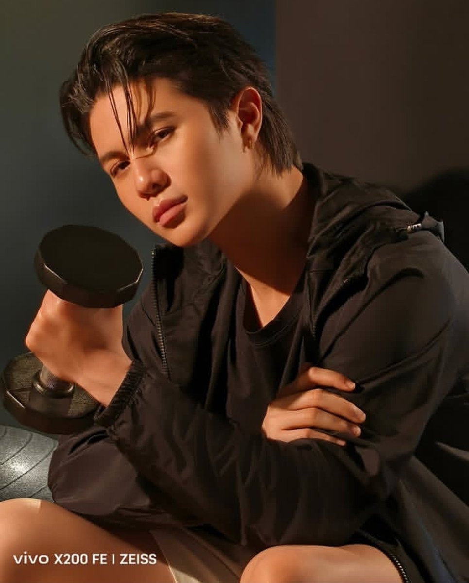 William_Pics's tweet photo. Thank you @vivoThailand 
#williamjkp https://t.co/osRE5pkDVL