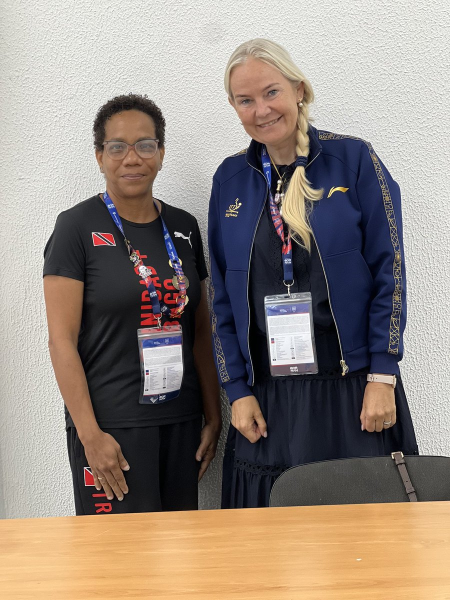 ITTFAmericas's tweet photo. Fortaleciendo el diálogo con las Asociaciones Nacionales de América 🌎🙌

Durante su visita a República Dominicana, la Presidenta de la ITTF, Petra Sörling, ha sostenido reuniones con presidentes y representantes de diversas Asociaciones Nacionales del continente. https://t.co/5NBEMOC0e2