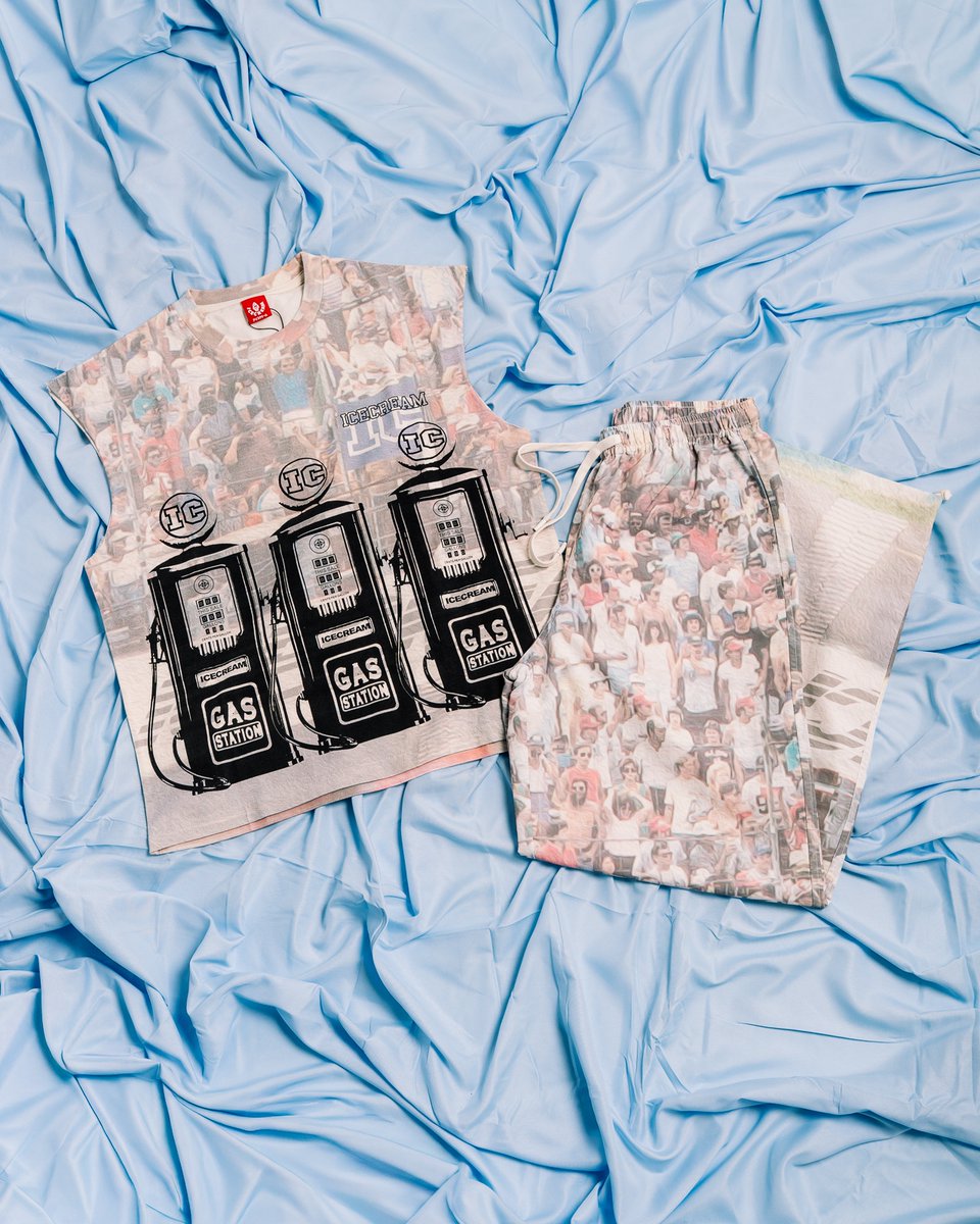 menscloset407's tweet photo. The legacy continues. ππ¦
New Billionaire Boys Club & ICECREAM is dropping on the site. Upgrade the rotation with signature Astronaut graphic tees, standout two tone embroidered denim jorts, and retro all over print matching sets.
#MensCloset #BBCIceCream #BillionaireBoysClub https://t.co/EZesSkaH7h