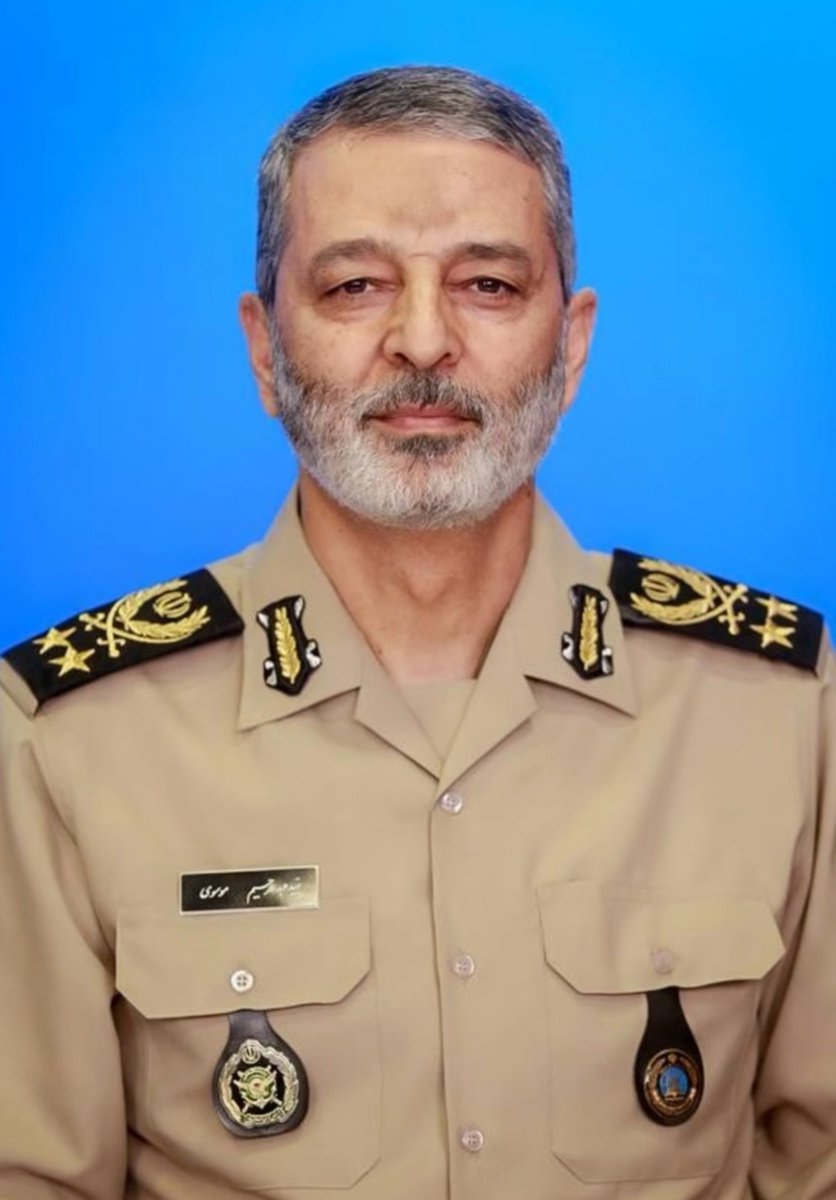 Abdul_Majid33's tweet photo. هم خوش قلب بود
هم خوش فکر بود
هم خوش عکس بود...... https://t.co/voVnVe9GeK