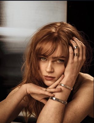 Elizabeth_sinkl's tweet photo. Do you love Brand new day #NewProfilePic https://t.co/89bJSmNnz1