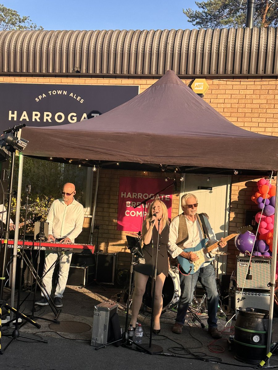 HarrogateBrewCo's tweet photo. Hookstone Hooley Day 1 ! 🍻🙌 https://t.co/GAPBe61LQw