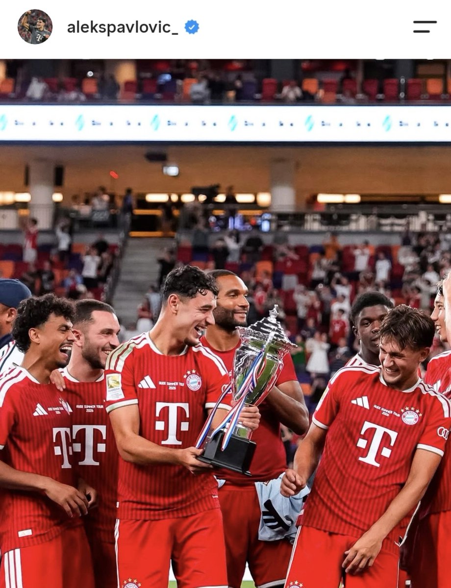 neneful's tweet photo. AHHHHH 🥺🥹🥹❤️❤️❤️ nene's first time commenting on a bayern teammate's ig post... pavlo ❤️ nene ❤️ bischi FOREVER. https://t.co/8qM3Drwg4e