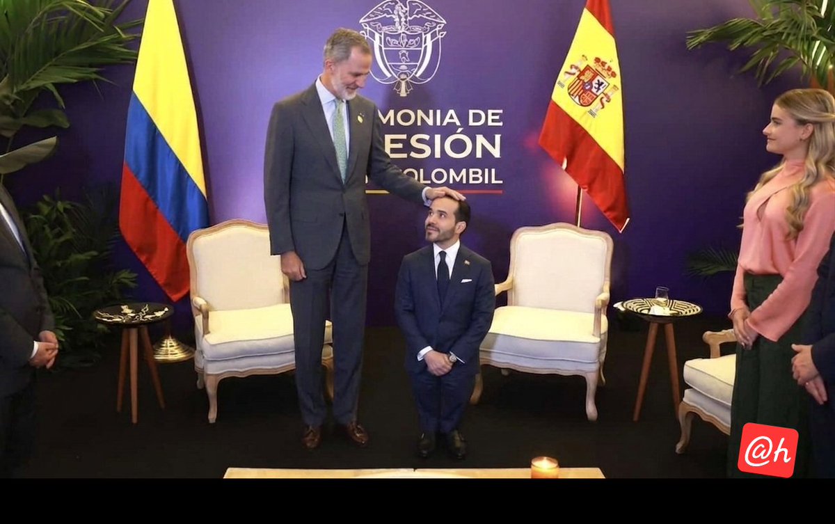Hector22639686's tweet photo. Cosas que llegan https://t.co/0HJ25tkhG9