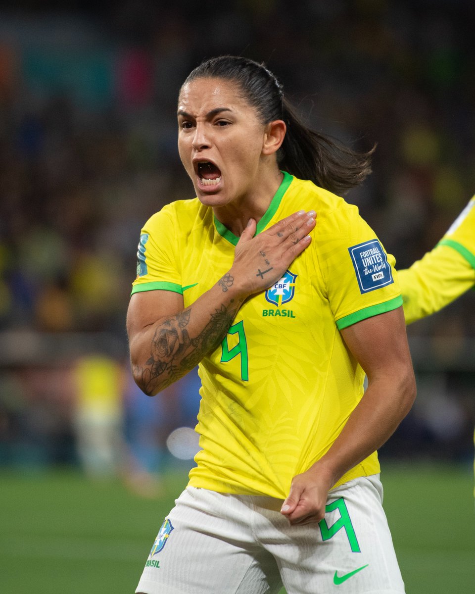 fifaworldcup_pt's tweet photo. Debinha, na #FWWC de 2023 💪 https://t.co/kT7BGbGZWT