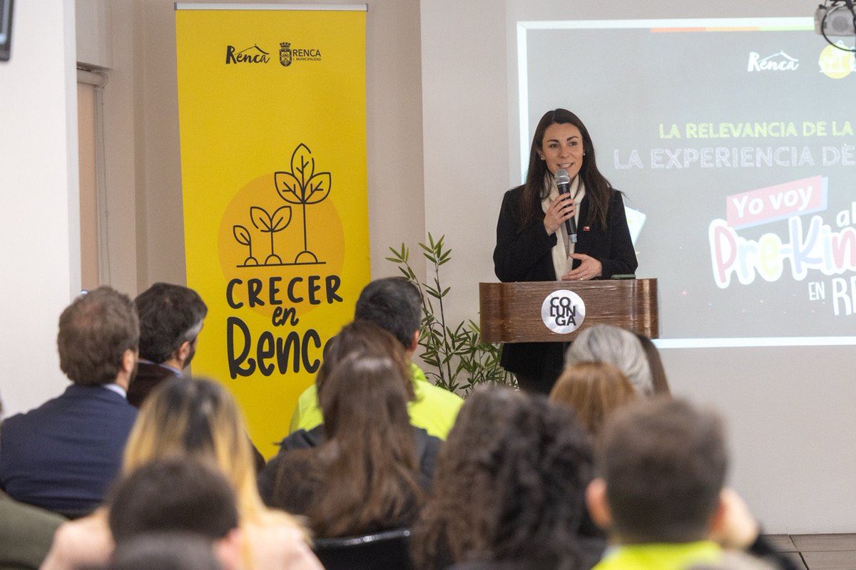 cn_castro's tweet photo. ¡Llegaron los resultados del Yo Voy al PreKinder en Renca!

Si el 2023, solo 3 de cada 10 renquinos iban más de un 95% a clases en PK, el 2026 llegamos a 6 de cada 10, logrando un podio que nos enorgullece: Renca es la comuna con mayor % de niños con buena asistencia escolar de toda la RM 👏🏼

Estos resultados fueron destacados esta mañana en Mesa Central de @Tele13_Radio y presentados en un seminario en @fundcolunga con presencia de la ministra @MPArzola y toda una comunidad de académicos, fundaciones y sostenedores que nos han acompañado en la implementación de nuestro Sistema Local de la Niñez.

Que un niño vaya a clases todos los días cambia su trayectoria de vida. Esa es la convicción que nos moviliza todos los días para que #CrecerEnRenca sea una experiencia sin límites! 💪🏼
