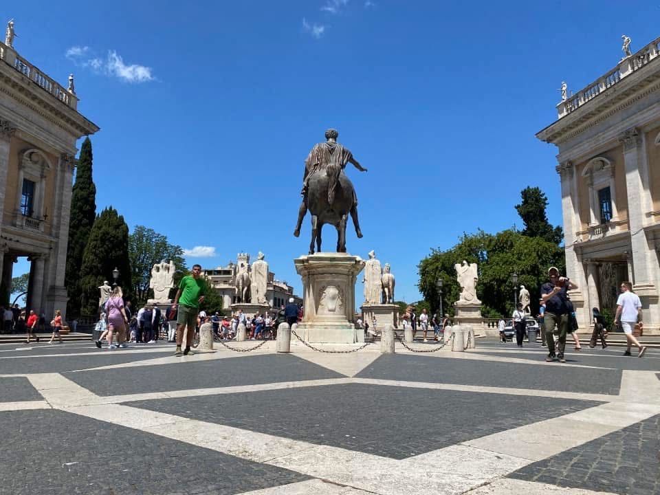 Romethegreatbe1's tweet photo. #toptenmonuments Capitoline Museums in Rome 
A must see when you are in the Ethernal City 

https://t.co/3qsytMWdUs https://t.co/kBax1iXT0E