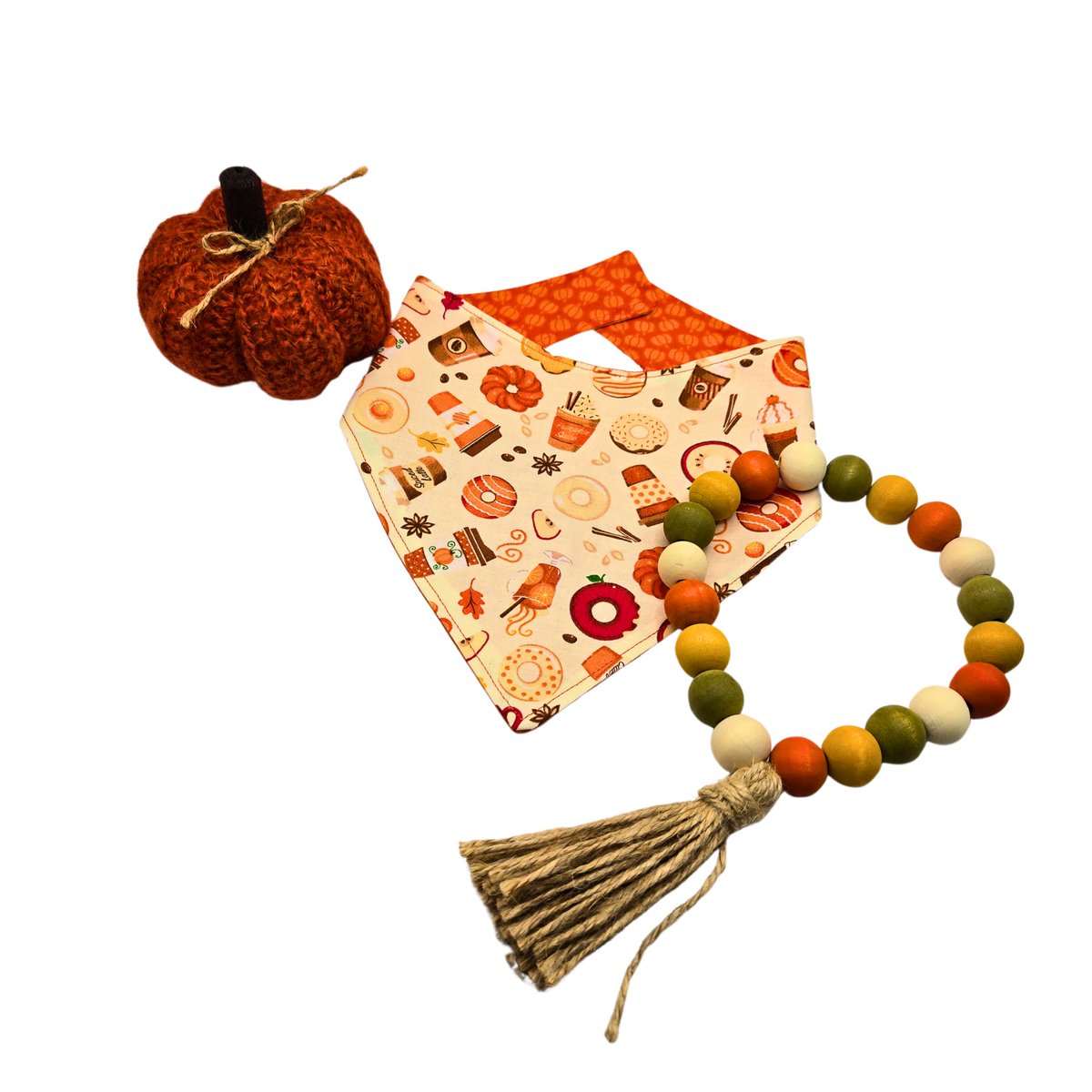 DsignsbyCristal's tweet photo. Pumpkin Spice Paws Fall Dog Bandana by DesignsbyCristal
#wiseshopper #dogsoftwitter #craftbizparty #twitterdogcommunity #dogsofX #smallbuz #doglovers
https://t.co/B6mwGvqMbQ https://t.co/dkPE61hh7R