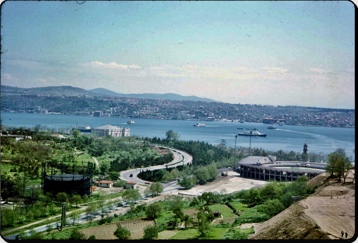 CNybak's tweet photo. Looking out at the Bosphorus from the Hilton Hotel in 1965  

Photo by Charles Cushman https://t.co/LoYea9qU7P