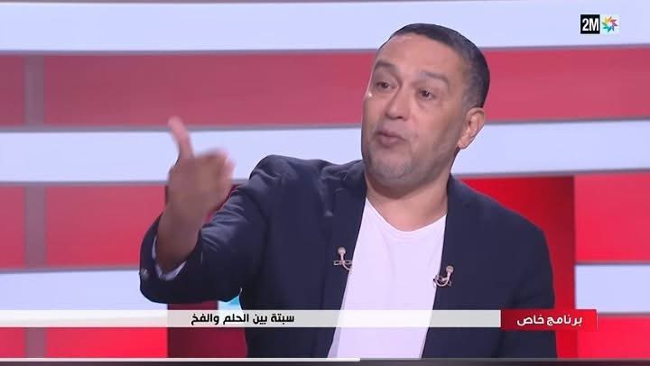 warda_news1's tweet photo. عندما تعطي قناة يدفع لها من ضرائب كل المغاربة الميكروفون لعدمي (عبد الله الترابي ) كي يحلل احداث سبتة فقل على القناة السلام. 
هو ويونس مسكين لا يفترقان وتعلمون خلفيته العدلاوية ومع ذلك تستضيفونه. 
المرة القادة ادعوكم لاستضافة على المرابط أو الحيجاوي أو جيراندو ولما لا الفرشا! 
تباً لكم من قناة. 

@2MInteractive