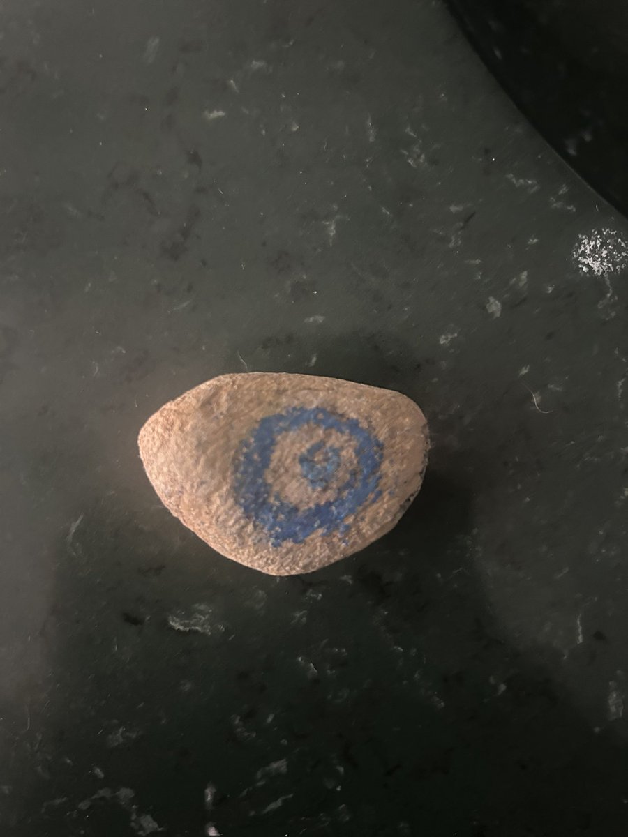 artannihilated's tweet photo. Found this rock in my moms bathroom what dat mean #bullseye #dardevilbornagain https://t.co/n87vVUjCX9