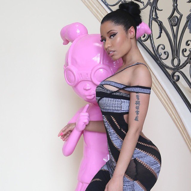 sleezedminaj's tweet photo. nicki minaj (2014) https://t.co/WSTlyBDMus