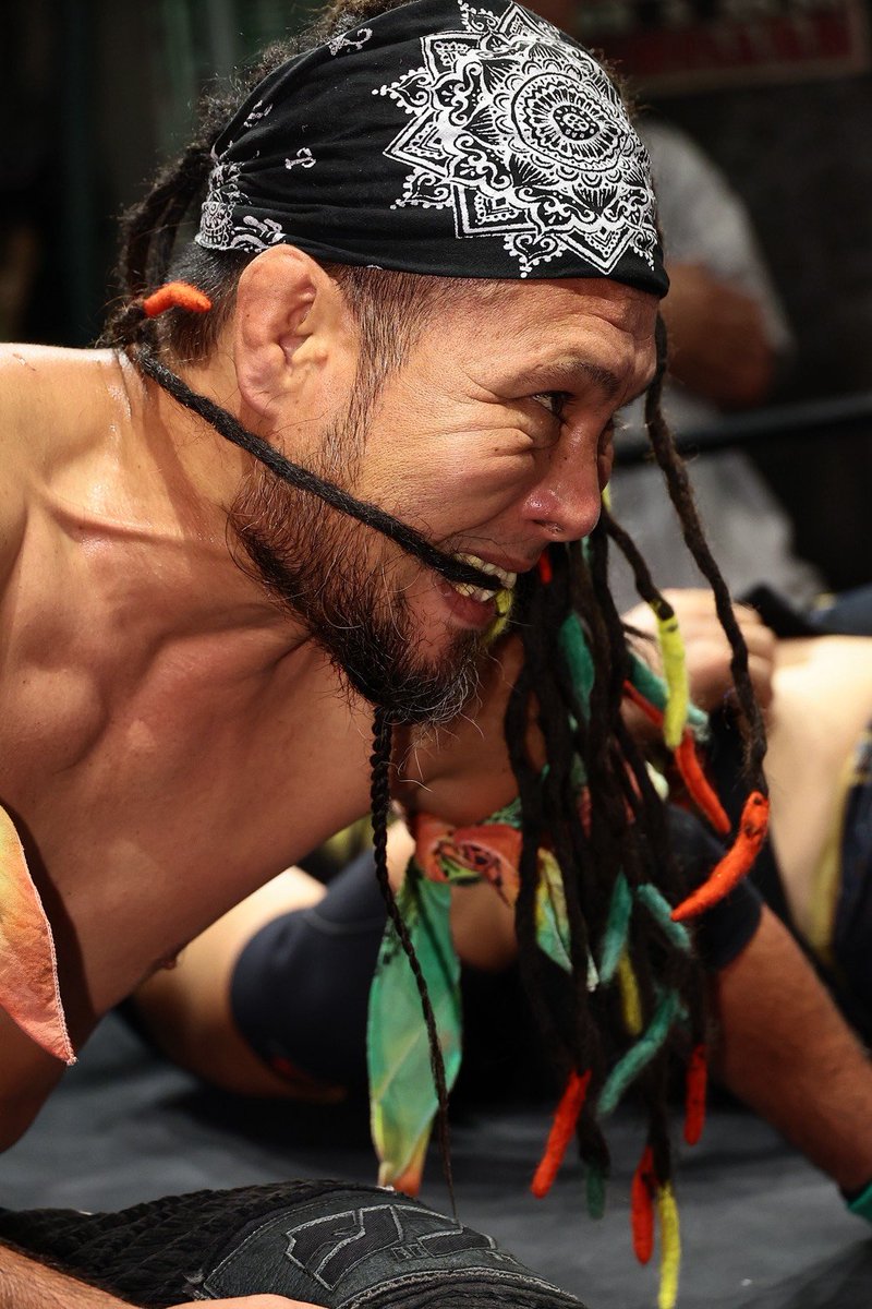 ringsoul1999's tweet photo. KOBEメリケンプロレスが旗揚げして5年。
フラファイが始まって4年。
常にリング上を支えてくれたブラザーと亨平。神戸の熱を感じてもらうにはこの試合しかないと思った。
ブラザーの25年
亨平の10年
ずっとそばにいた俺としては
2人が新宿FACEのメインで立ってい��姿を見ただけで
泣いてしまいそうや。 https://t.co/nZxiouaK6i