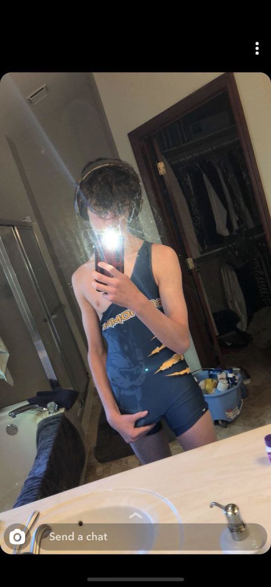 Magnusflinch's tweet photo. HMU for premium access and bait services 💯😍 https://t.co/y6lJcxX87O https://t.co/XmOkP8XgbV