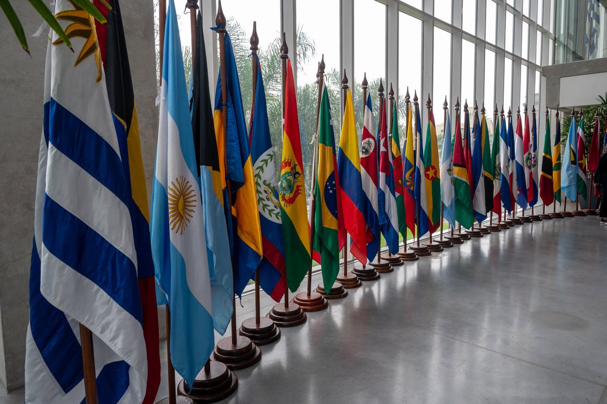 Parlamento_UY's tweet photo. ✅  La #FotodelaSemana 👉 Diálogo regional sobre el futuro liderazgo de las Naciones Unidas - Salón de actos de la Torre Ejecutiva (3/8/2026).

📷  |  Dpto. de Fotografía del Parlamento del Uruguay  |  https://t.co/YKKRQ4CKaq.. https://t.co/zdyVkC58Ja