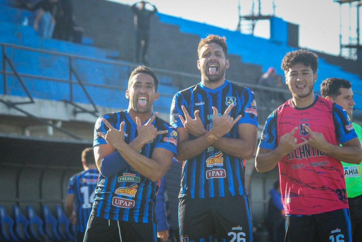 APFPrimeraB's tweet photo. Atlántida suma de a tres en el arranque de la fecha 19

Se impuso por la mínima diferencia de 1 – 0 a River Plate, en Nueva Asunción.

🔗 https://t.co/SVMuuCoYpZ

#APFPrimeraB ⚽️ https://t.co/N1ZmASX3Xm