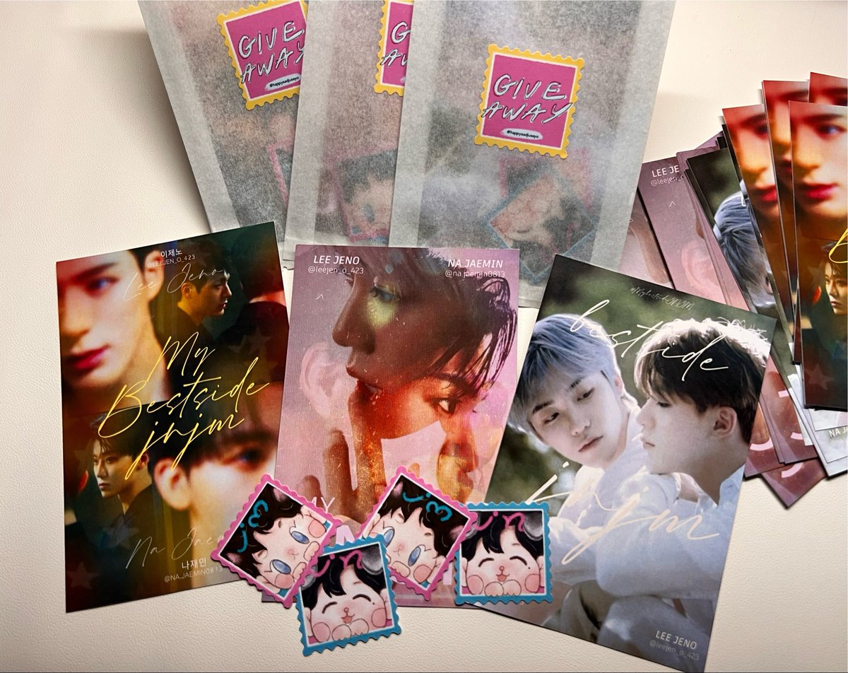 happysadjuseyo's tweet photo. pls kindly rt 🧎🏻‍♀️⭐️

giveaway jnjm duality in bkk
random postcard + sticker2ea 
🩵 only 50 set 🩷

date : 8/8  / time : tba 
@ impact arena 

rt &amp; show this tweet &amp; streamed 

 #NCTJNJM_FANMEETING_TOUR_in_BKK #NCTJNJM_FANMEETING_TOUR
#NCTJNJM_FANMEETING_TOUR_DUALITY https://t.co/nRobas0zVr