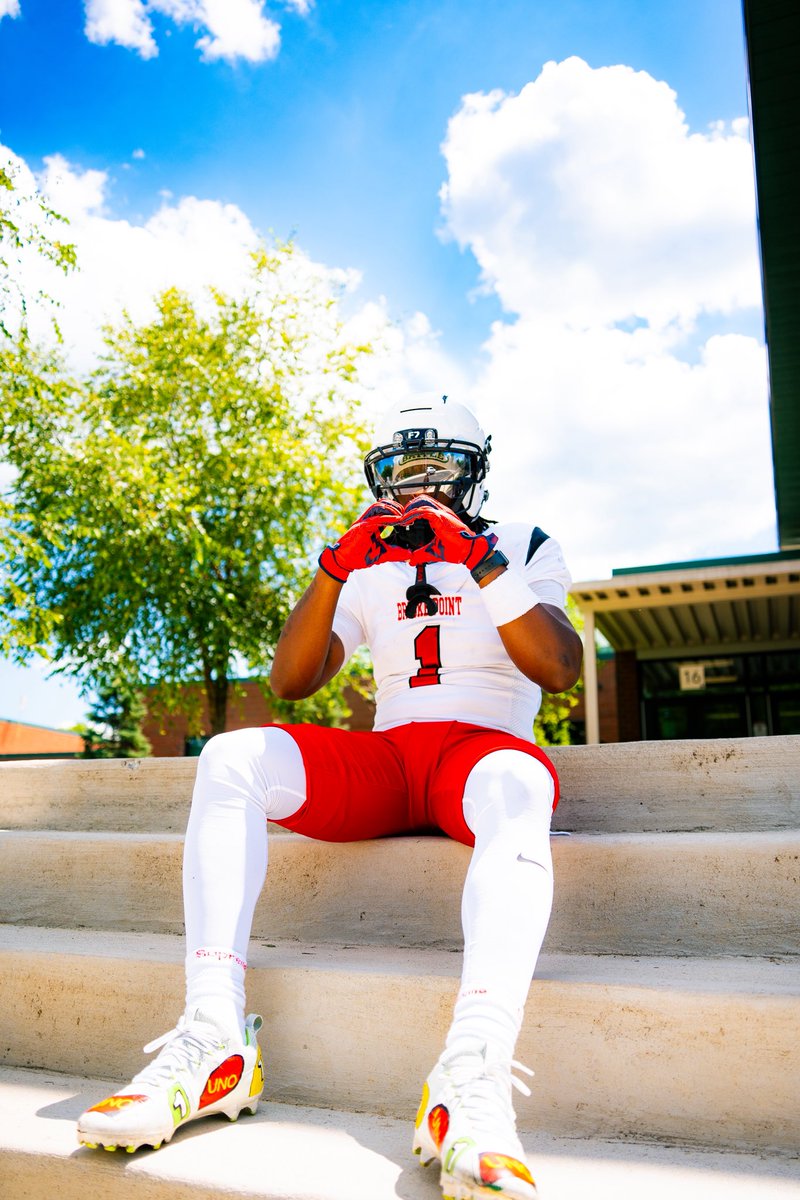 GodzCreationJay's tweet photo. LA$T RIDE‼️@BrookePoint_FB @CoachDHaze @HoyasFB @CoachRamey_ @jackwmcdaniels @coachsgarlata @PrepRedzoneVA @WillVapreps @VaPrepsRivals https://t.co/r8FGcKE1SJ