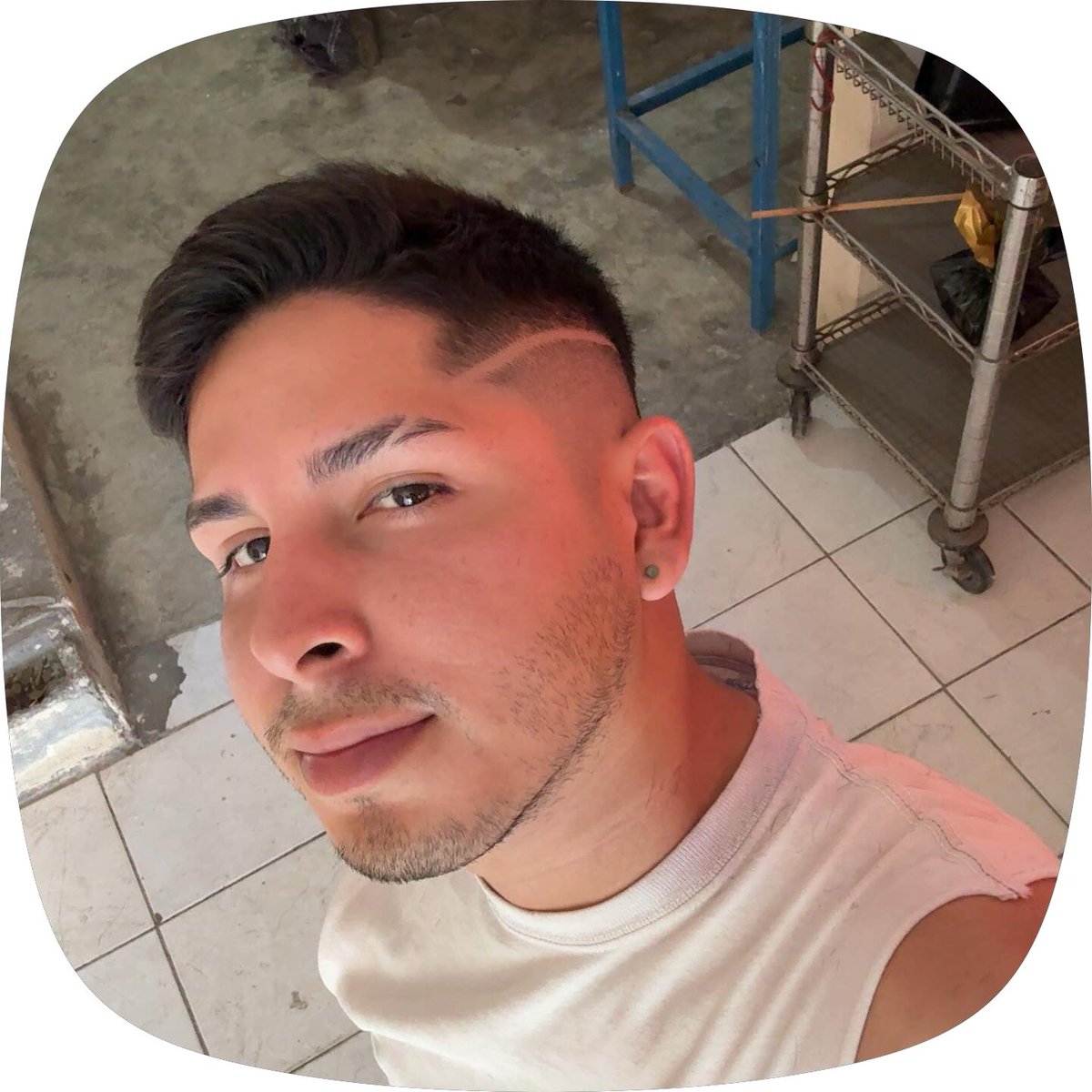 jonathantovarc's tweet photo. 👅👀 https://t.co/ynSnIqcq6M