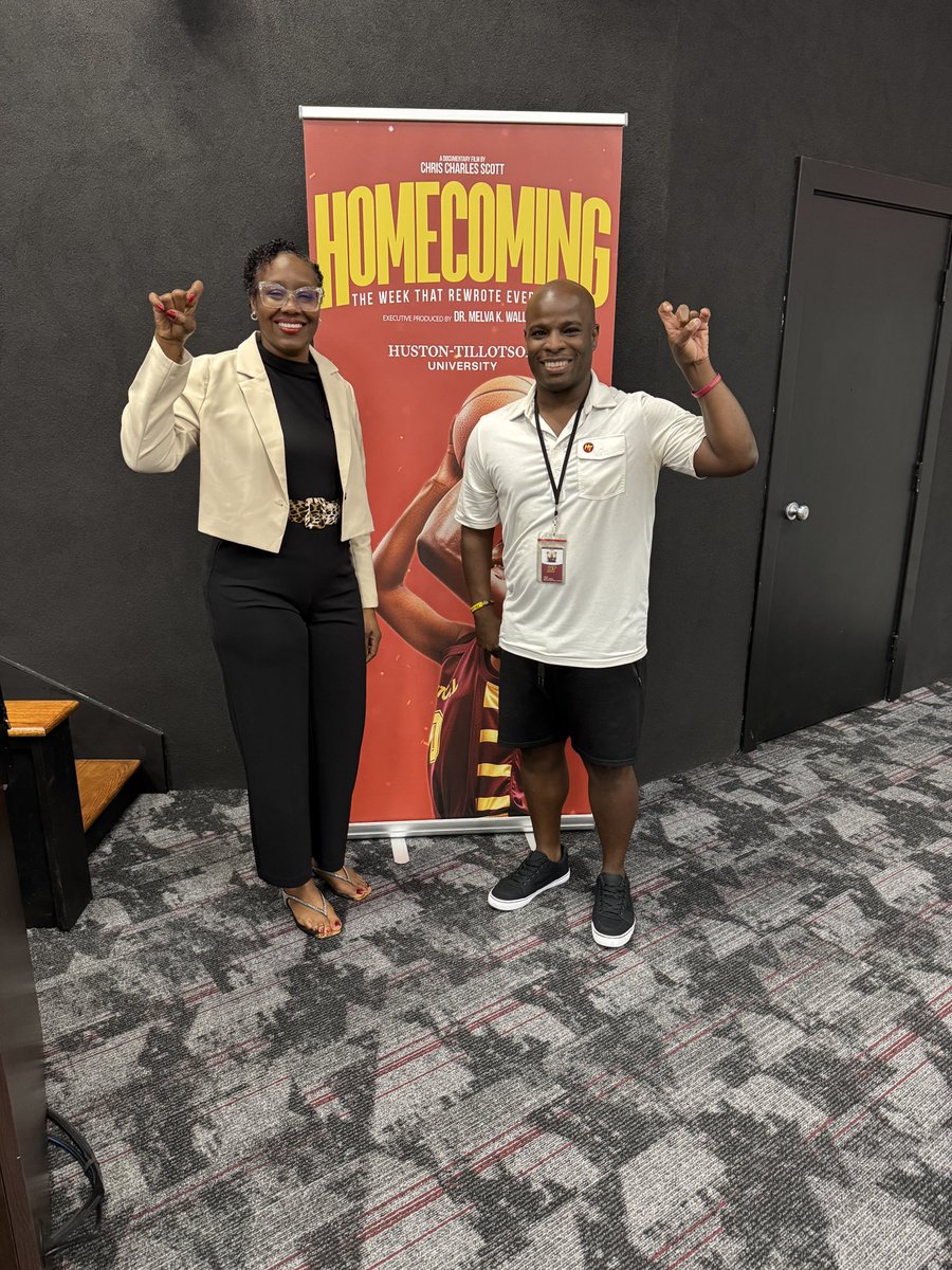 CoachJohnASmith's tweet photo. Dr. @KikiBakerBarnes commissioner of our conference THE @HBCUAC.  Dr. Marc Barnes ΑΦΑ , Senior VP, principal gifts and investment fund @UNCF along with esteemed leader Ms. Terry P Mitchell and HT VP of Institutional Advancement, Dr. Linda Jackson. Our university is making moves. https://t.co/jz4fhOp9HP
