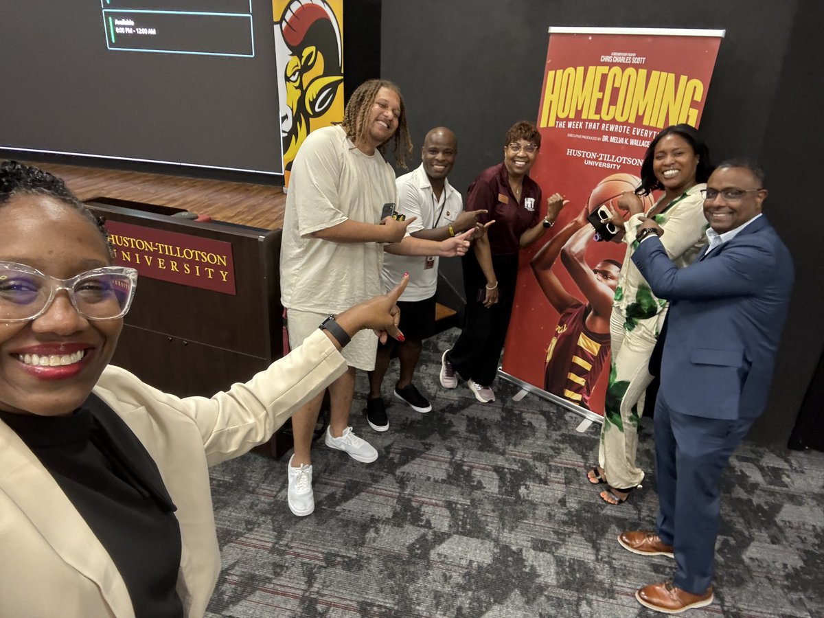 CoachJohnASmith's tweet photo. Dr. @KikiBakerBarnes commissioner of our conference THE @HBCUAC.  Dr. Marc Barnes ΑΦΑ , Senior VP, principal gifts and investment fund @UNCF along with esteemed leader Ms. Terry P Mitchell and HT VP of Institutional Advancement, Dr. Linda Jackson. Our university is making moves. https://t.co/jz4fhOp9HP