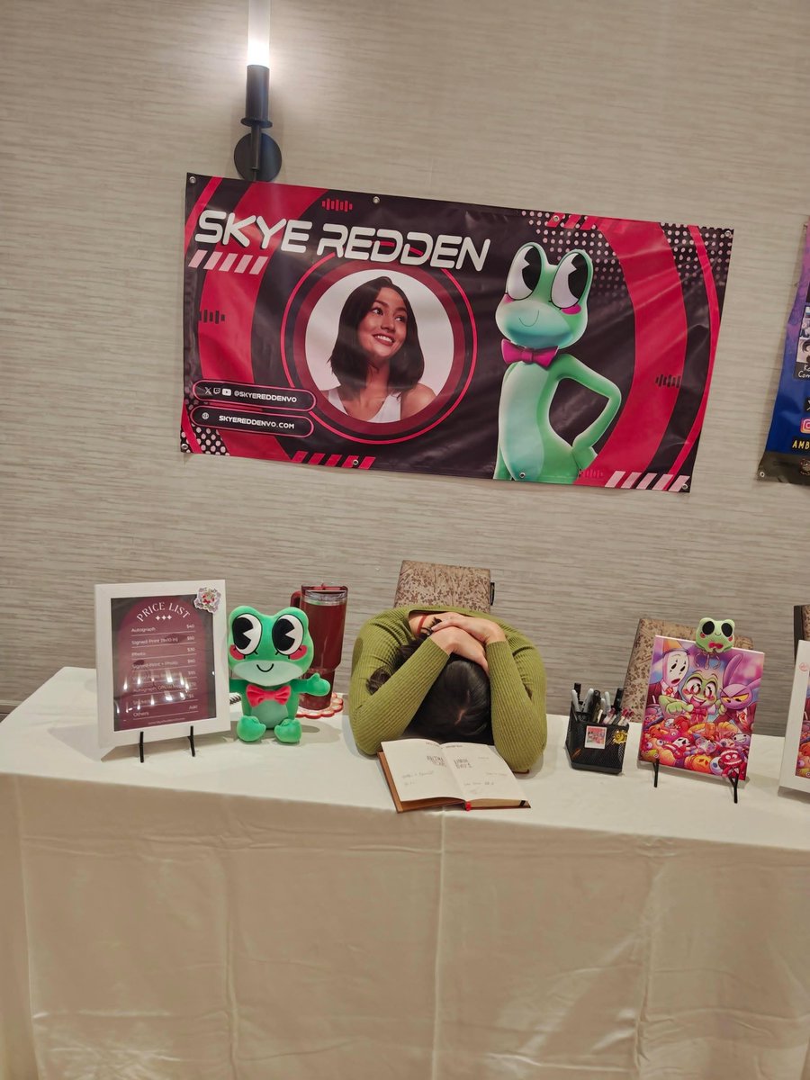 SkyeReddenVO's tweet photo. IM AT A CON RIGHT NOW I CANT REACT

IM SO EXCITED AAA RIBBUBUS!!! https://t.co/UZCniYC7ME