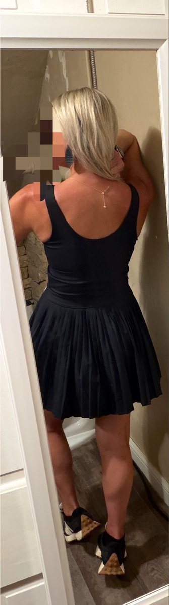 barbie31281364's tweet photo. Tell me why you like my front side?? Or back side??!! Happy full frontal Friday!!🥳
#workoutwoman #milf #blondebarbie #retweetplease 😘💕#friskyfriday #littleblackdress #hotwife https://t.co/kb87fWc5sO