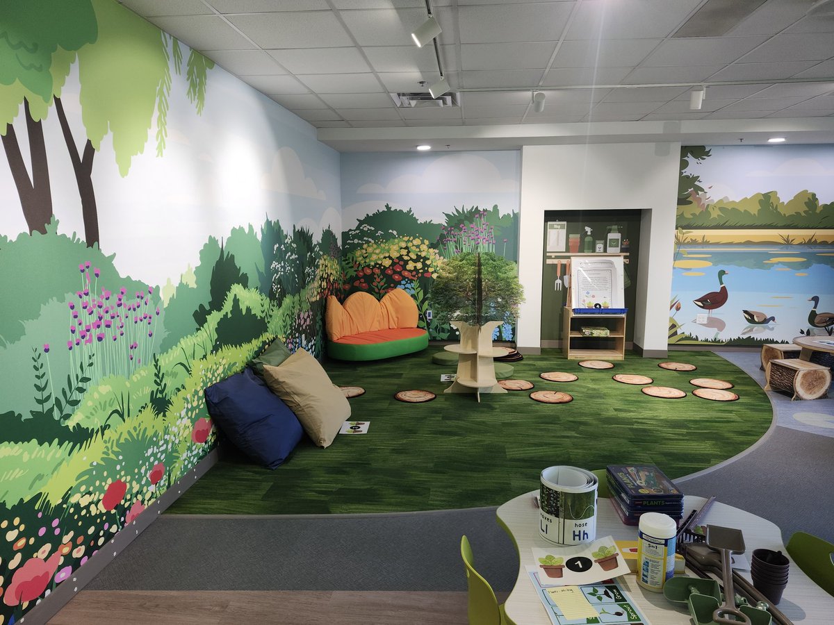_SamuelNix's tweet photo. Who wouldn’t be excited to learn in an environment like this?! @DuncanvilleISD’s Smith Early Learning Academy experiential classrooms are ready to welcome our youngest learners! These engaging spaces are designed to spark curiosity, inspire exploration,&amp; make learning come alive. https://t.co/2kuDztVSWK