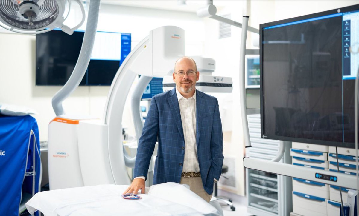 MUSC_COM's tweet photo. MUSC is helping shape the future of heart transplant care! Led by Dr. Ryan Tedford, our heart transplant program is now one of 15 centers in the American Heart Association's research network, helping to advance research and improve care. 

Read more: https://t.co/HRvjPMgH8D https://t.co/v1A4k0L2MV