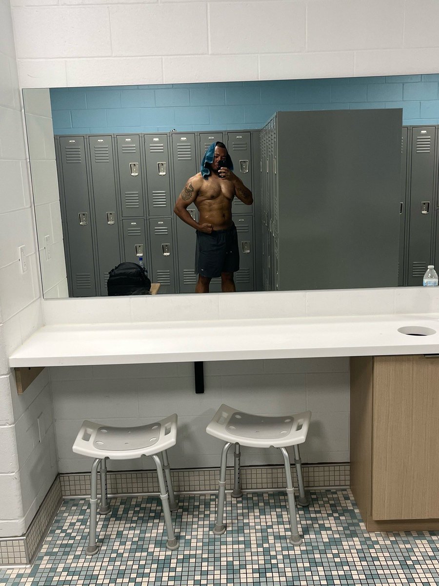 SmarttGuy92's tweet photo. Post workout gym pics!
Leg day done โ
๐ช๐ฟ๐ฅ๐ฅ๐ฅ๐ฅ
#gym
#gympics
#gymbody
#gympump
#foryoupage
#fyp https://t.co/R7lXTsiZNn