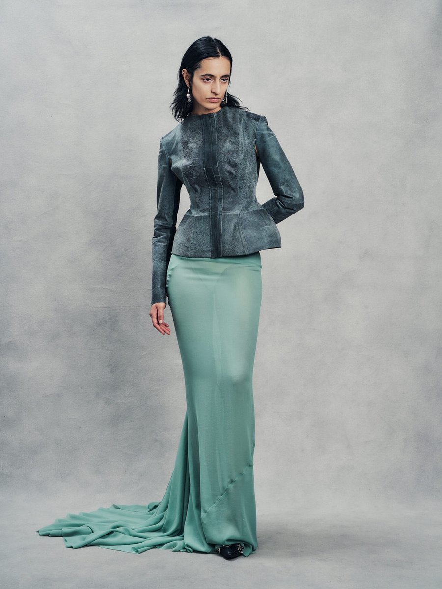 kendam_com's tweet photo. Taus Spring Summer 2027 collection presented at Copenhagen Fashion Week SS27
https://t.co/ZtC7Az62yv
#Taus #SS27 #Runway #CopenhagenFashionWeek #Kendam https://t.co/2U5Hxx2kPy