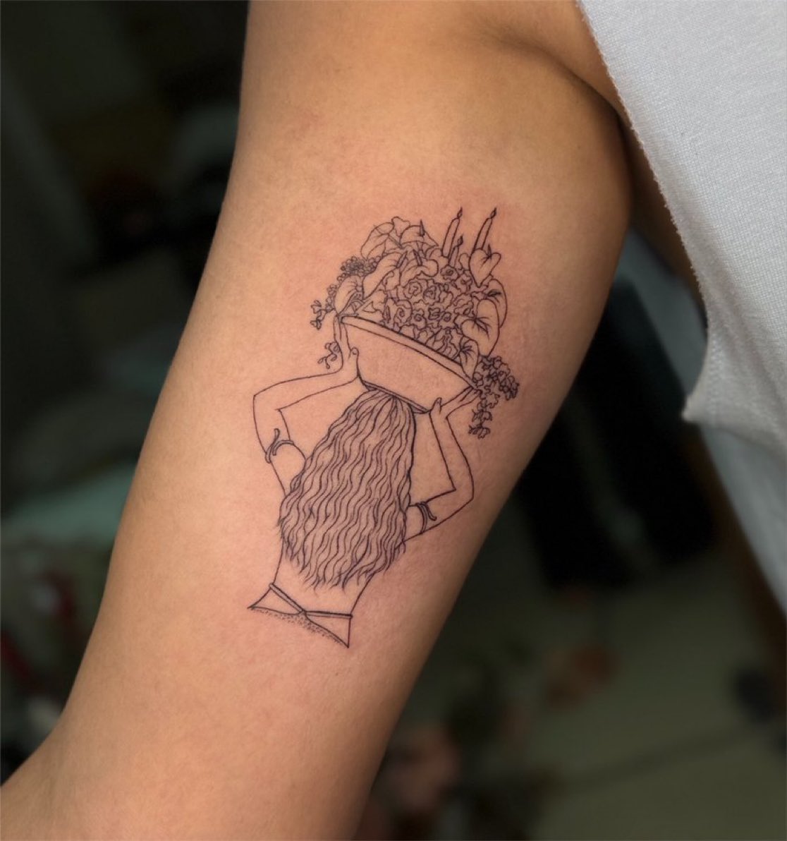 AnittaPress's tweet photo. Fã faz tatuagem em homenagem ao “EQUILIBRIVM II”. https://t.co/6caFrLcXbn