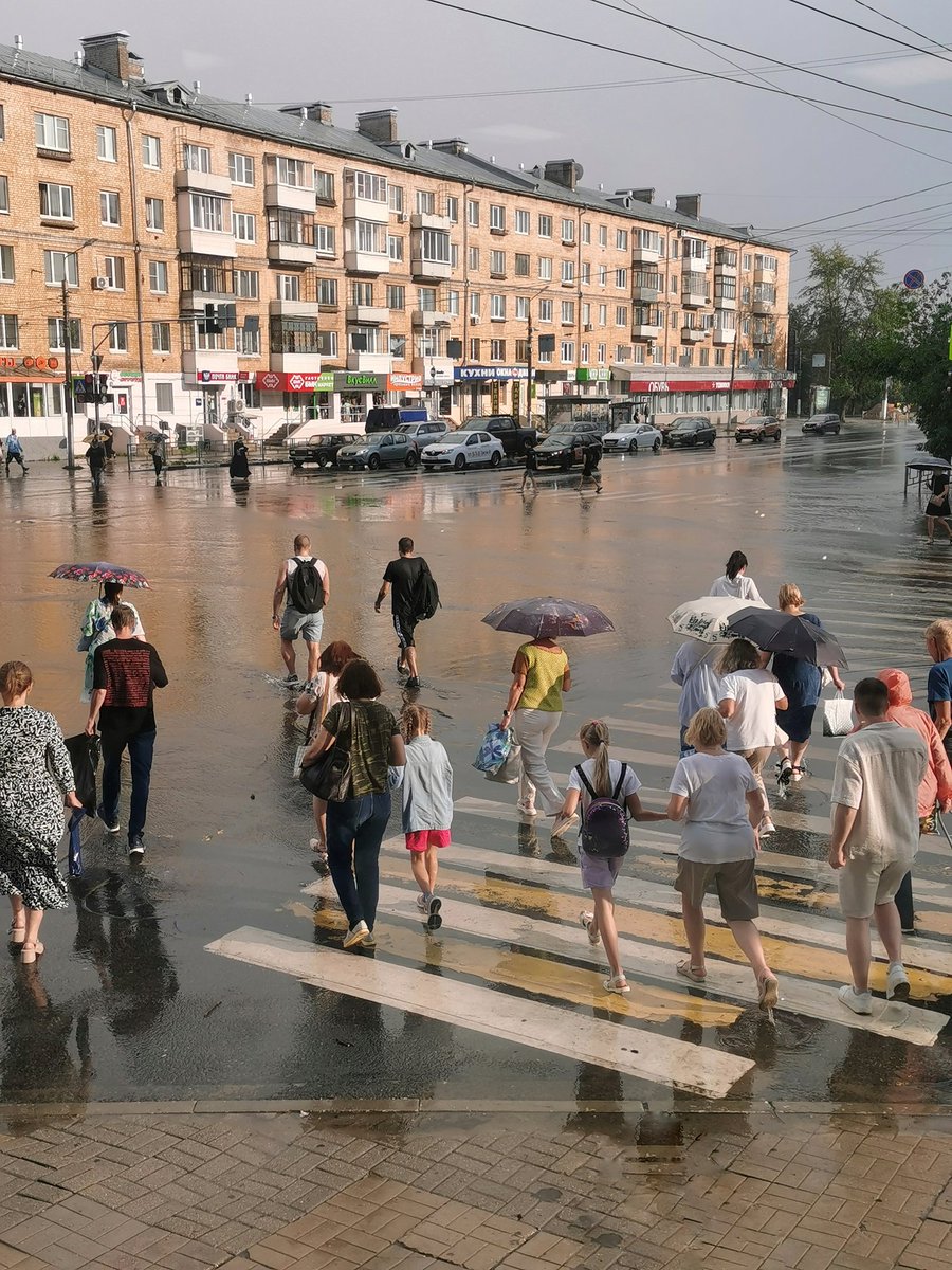 kabaniha_'s tweet photo. После дождя https://t.co/o4X0p0i4gk